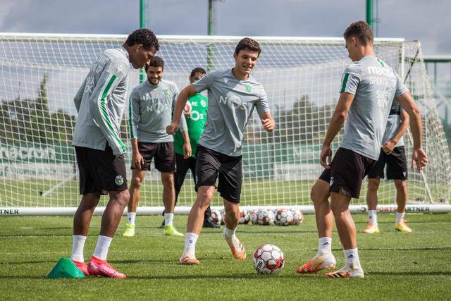 世界杯-李凯尔22分 中国男篮不敌南苏丹两连败